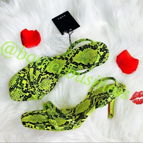 Zara Animal Print Sandals + Crossbody Co-ord Set - Picture 3 of 8